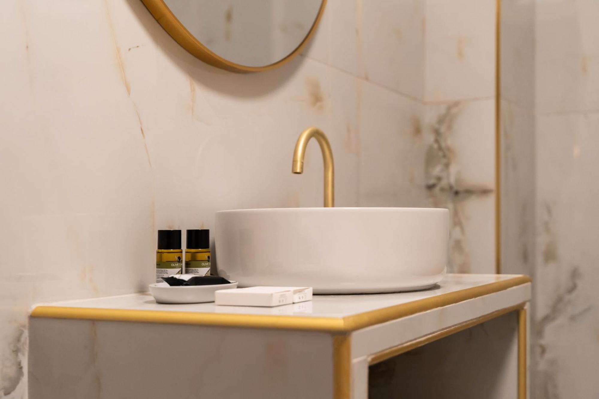 Rovertou Galli 3-5 By Athens Concept Residences Buitenkant foto